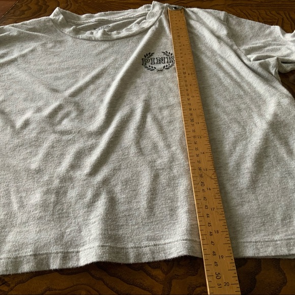 VS PINK Tee - Picture 6 of 6